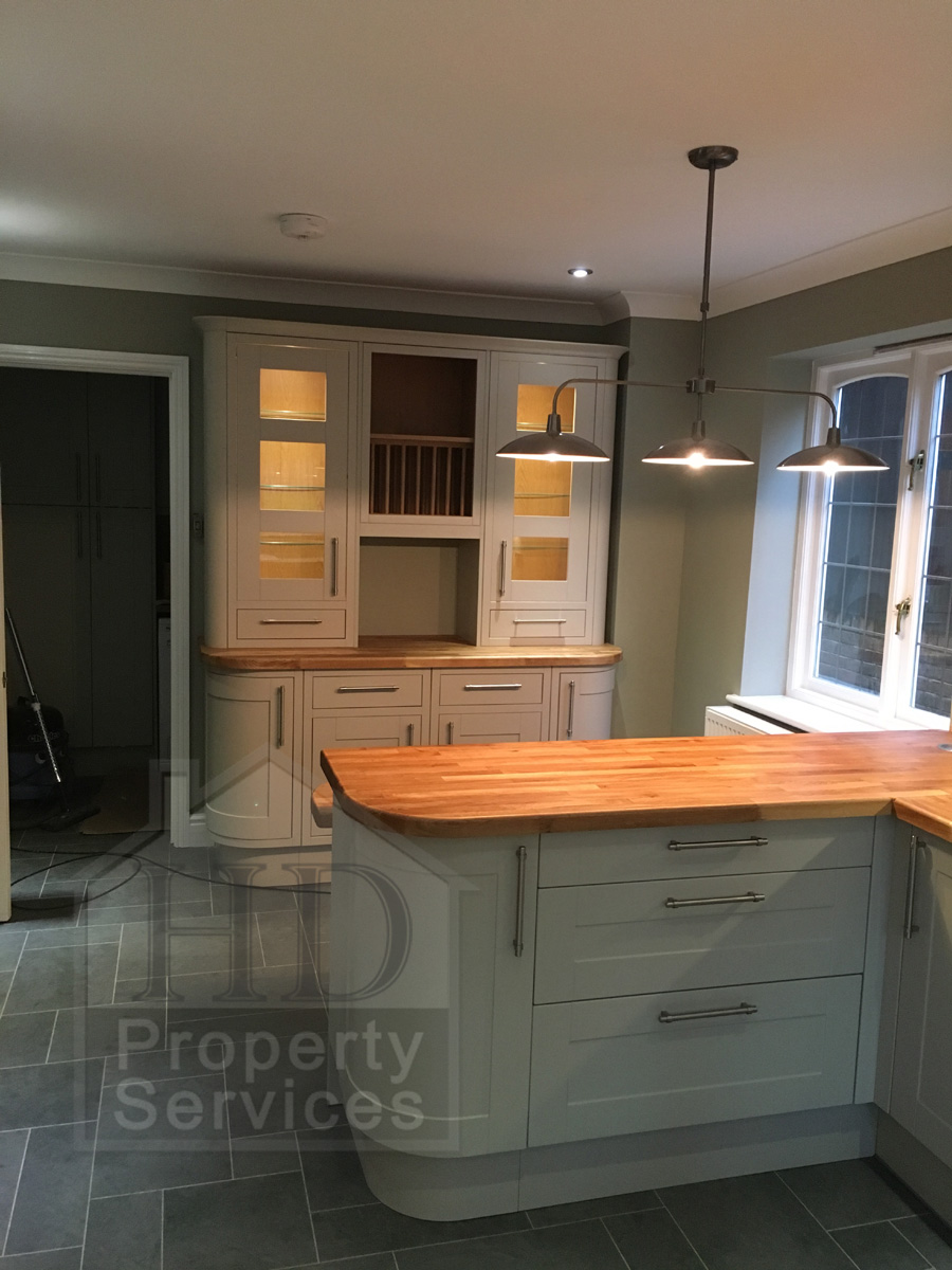 Complete kitchen re-fit with Karndean flooring photo 6
